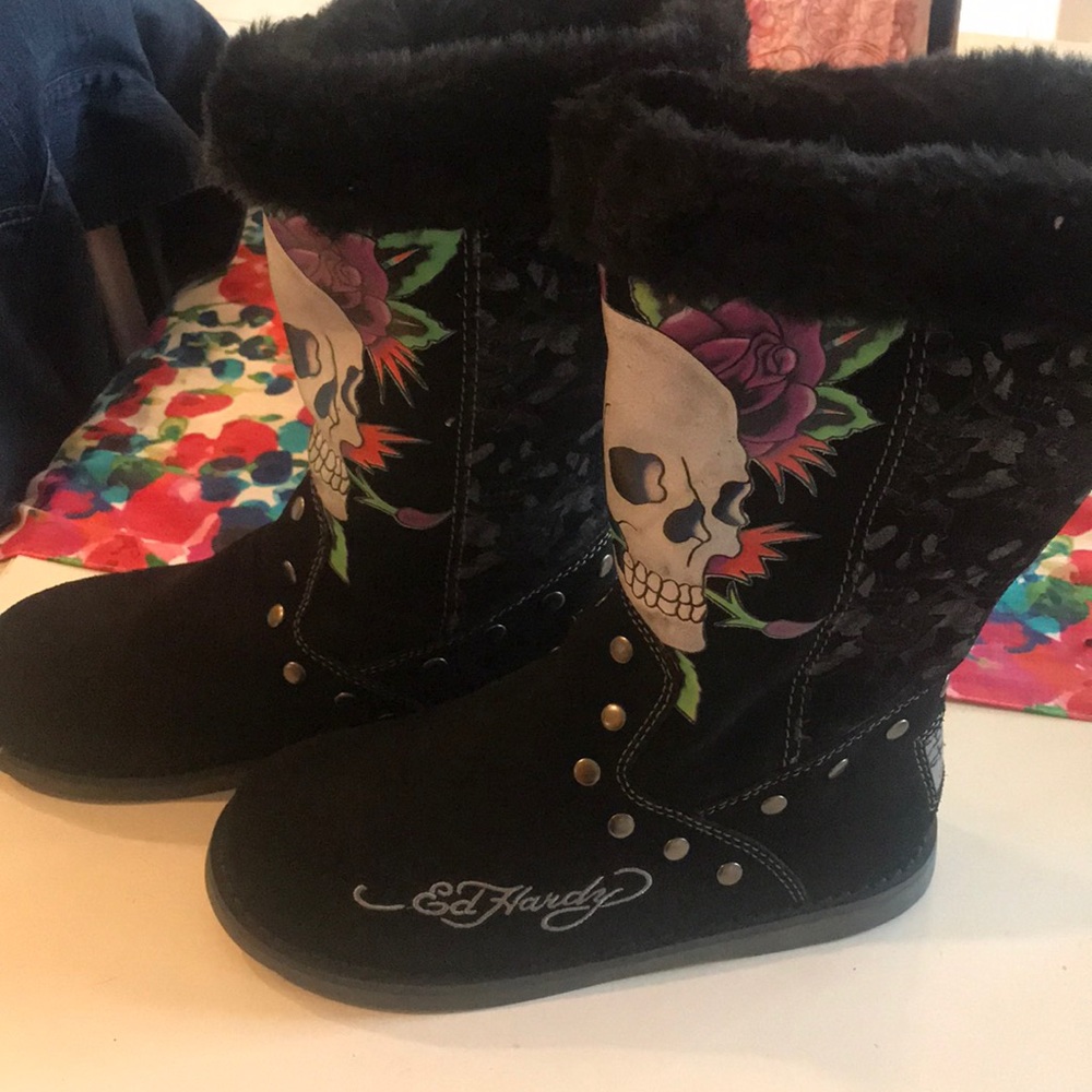 *NWT* Never worn Ed Hardy black boots!